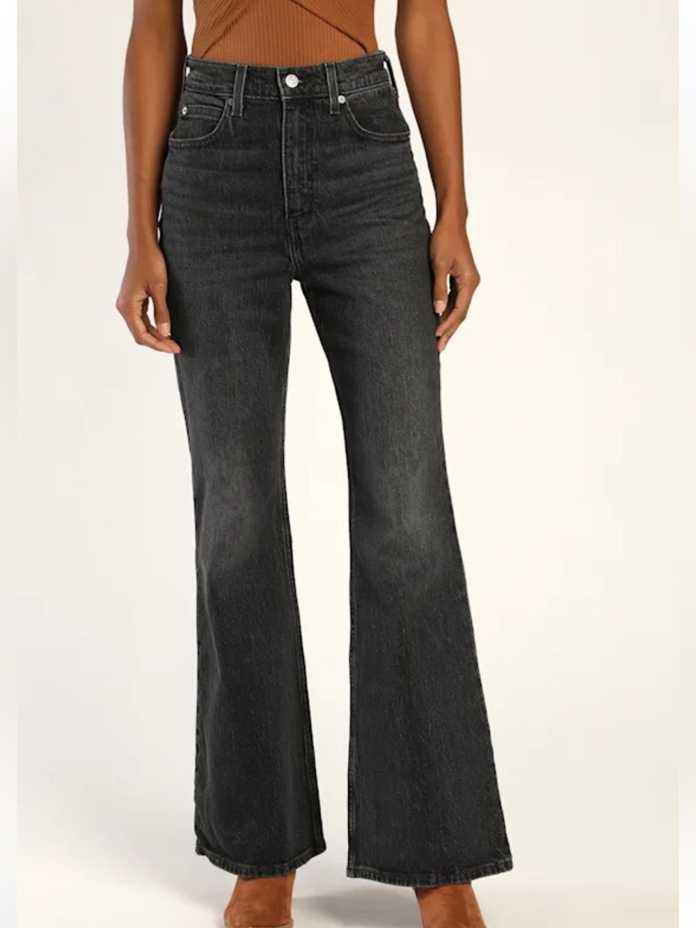 Levi’s Women’s Size 26 70s High Flare Washed Black Denim Casual Western Jeans